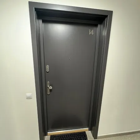 Bright & Cosy 1-bedroom With Balcony Apartment
